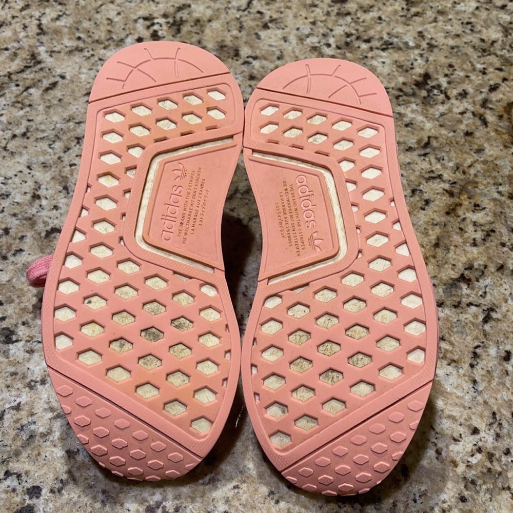 Adidas NMD R1 - Picture 5 of 10
